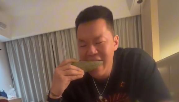 打视频吃瓜,揭秘网络热点的幕后故事