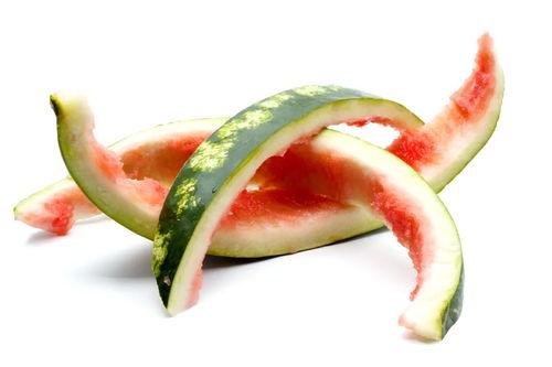 赖瓜的皮怎么吃,赖瓜皮的创新食用方法揭秘