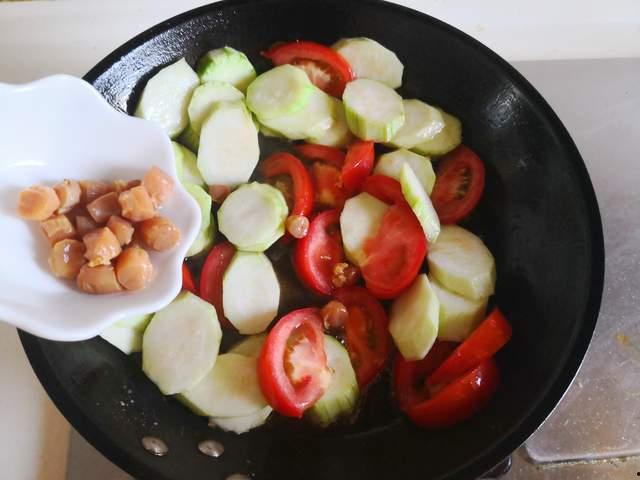 吃中药能吃火瓜吗,火瓜与中药同服的注意事项